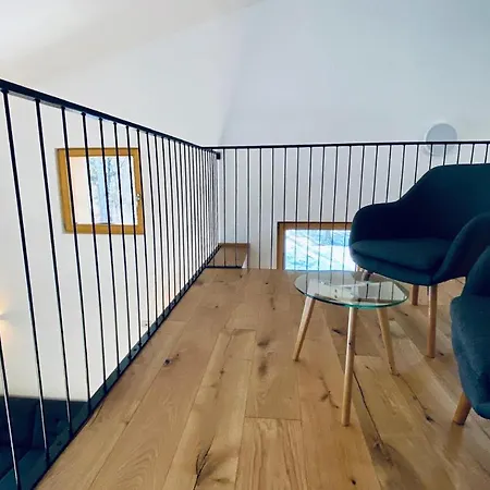 Awesome In W/ 2 Bedrooms Hébergement de vacances