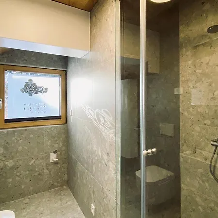Awesome In W/ 2 Bedrooms * Zreče